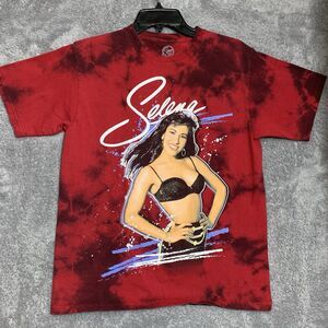 Selena Official Merchandise T-Shirt Mens M Red Tie Dye Graphic Portrait 2021